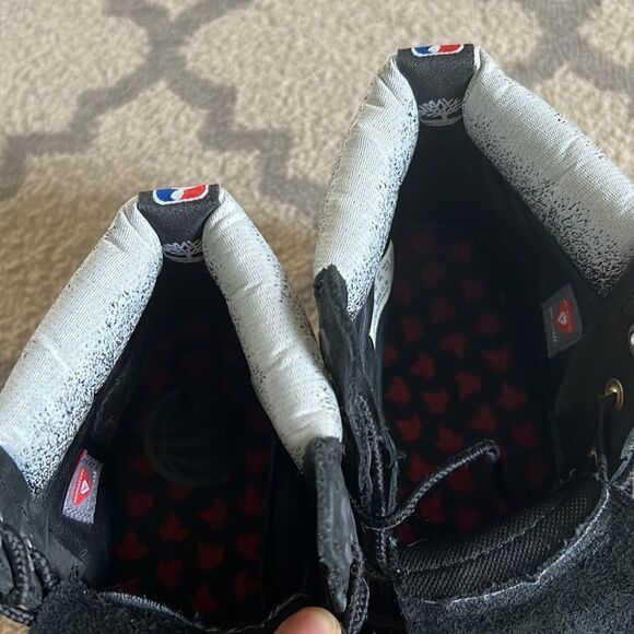 Timberland X NBA Toronto Raptors boys size 7 women size 9 Boots Black in GUC - Picture 5 of 10